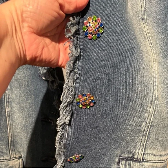 Diane Gilman DG2 Blue Denim Jacket w/ Jeweled Buttons Frayed Sleeves & Hem Med - Picture 6 of 6